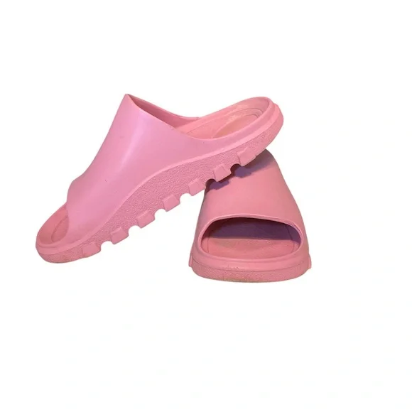 Free People Movement Halftime Slides! - Picture 5 of 5